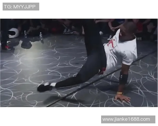 06年火箭与爵士激战回顾:经典对决中的传奇瞬间与精彩表现 06年火箭与爵士激战回顾:经典对决中的传奇瞬间与精彩表现