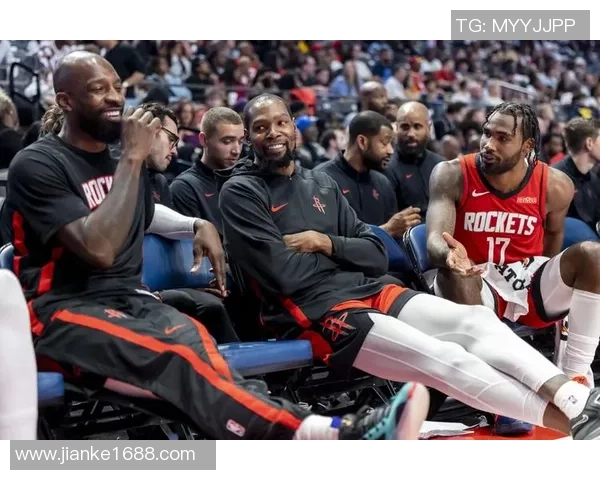 12月骑士对阵火箭精彩比赛录像回顾与分析全场亮点不容错过