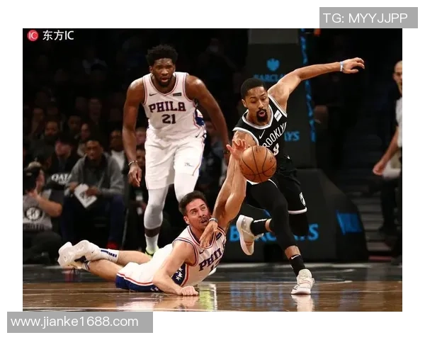 76人对阵篮网精彩直播录像回顾与分析全场比赛亮点尽在其中 76人对阵篮网精彩直播录像回顾与分析全场比赛亮点尽在其中