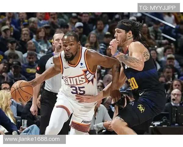 2015年雷霆与勇士激战回顾精彩比分与赛况分析